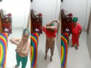Desi Aunty Changing Cloths