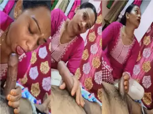 Desi Bhabhi Sucking Dick