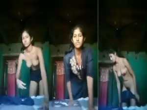 Horny Desi girl Shows Nude Body Part 2