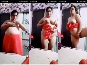 Desi Bhabhi Shows Nude Body and Fingering