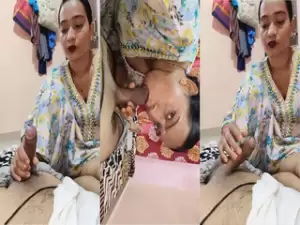 Desi Bhabhi Blowjob