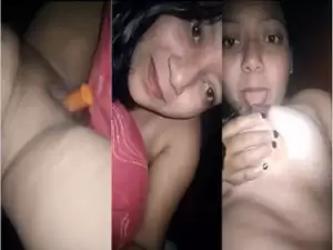 Desi Girl Masturbating With Carrot