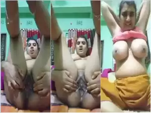 Horny Desi girl Shows her Boobs and Pussy