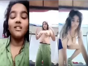 Desi Girl Shows her Nude Body and Dancing