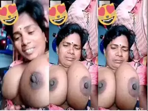 Desi Bhabhi Shows Her Big Boobs