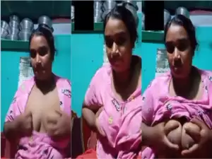 Desi Vlg Aunty Shows Boobs