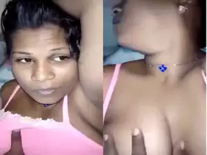 Exclusive- Horny Indian Girl Boob Pressing By lover