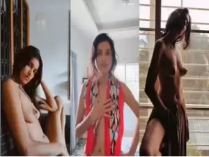 Horny Desi Girl Shows Her Nude Body For Lover
