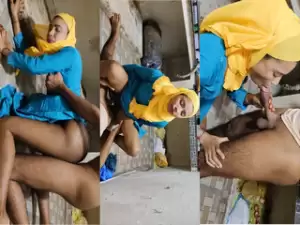 Desi Wife Blowjob and Fucked In Doggy Style