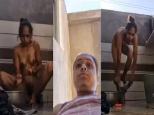 Desi Girl Bathing