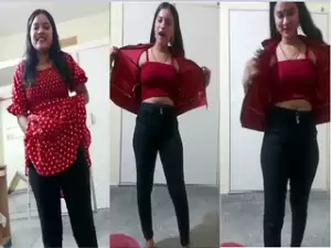 Sexy Desi Girl Enjoy With Lover