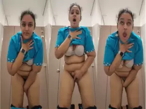 Horny Desi Girl Fingering