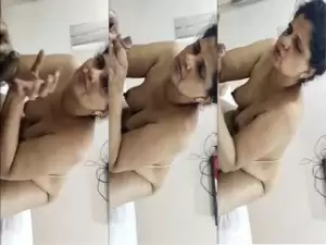 Desi Paid Randi Blowjob