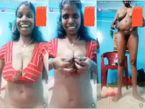 Desi Bhabhi Shows Her Nude Body
