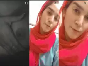 Cute Desi Girl Shows Boobs