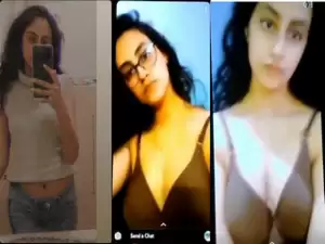 Desi Girl Shows her Boobs