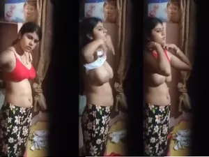 Desi Girl Boobs Video Capture