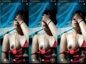 Desi Shy Girl Shows Boobs on VC