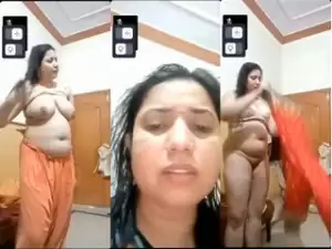 Horny Desi Bhabhi Shows Her Nude Body Part 2