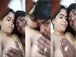Sexy Desi Girl boobs Sucking By Lover