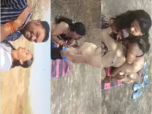 Sexy Kavita Bhabhi Blowjob and Fucking Part 1