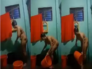 Desi Bhabhi Bathing Capture Hideen Cam