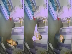 Desi Aunty Boobs Video Capture