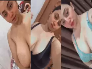 Desi Girl Shows Her Big Boobs
