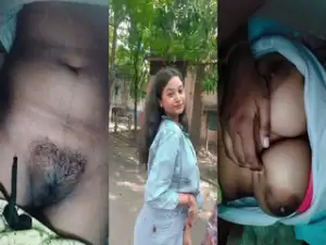 Horny Desi Girl Fingering