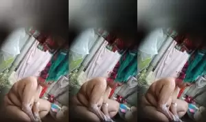 Desi Bhabhi Bathing Capture Hideen Cam