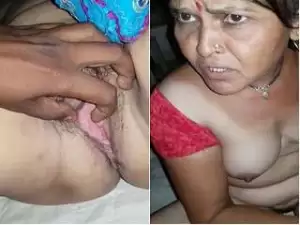 Today Exclusive- Desi Randi Bhabhi Boobs and Pussy Capture By Customer