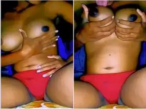 Exclusive- Desi Girl Showing her Boobs and Sucking It
