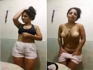 Exclusive- Cute Look Nri Girl Strip her Cloths and Showing Her Boobs and Ass