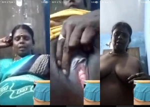 Horny Mallu Bahbhi Shows Boobs and Fingering Part 1