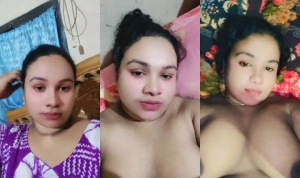 Horny Desi Bhabhi Fingering