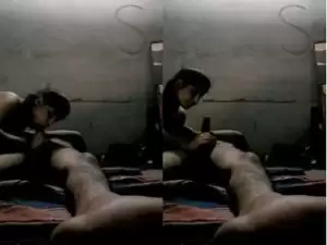 Today Exclusive-Super Hot Desi Wife Sucking Hubby Dick