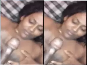 Horny Aunty give Nyc Handjob To Lover