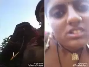 Exclusive- Desi Randi Bhabhi Showing Her Boobs and Ridding Customer Dick