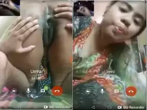 Desi Girl Urmi Showing Her Wet Pussy ON video Call