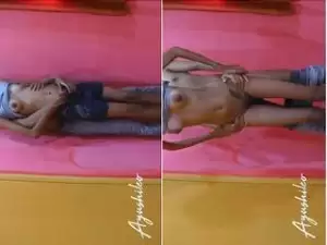 Exclusive- Sexy Lankan Girl Boob Pressing And Standing Fuck