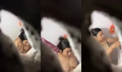 Sexy Desi Bhabhi Bathing Captue