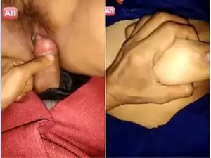 Exclusive- Desi Village Couple Romance and Fucking
