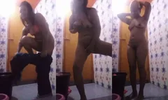 Horny Desi Bhabhi Fingering