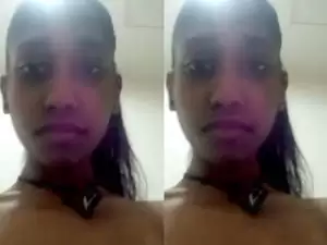 Sexy girl self finger pussy