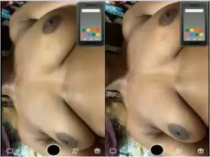 Today Exclusive- Horny Desi Bhabhi Showing Her Boob And Pussy On Video Call To Dewar