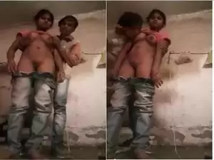Today Exclusive- Desi Village Girl romance and Boob Sucking By Lover