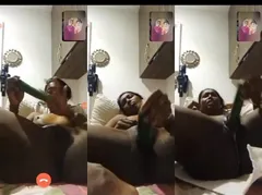 Horny Desi Girl Masturbating
