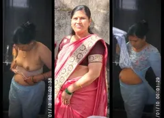 Desi Bhabhi Bathing Capture