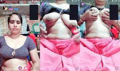 Desi Bhabhi Shows Boobs