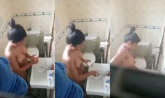 Desi Mom and Daughter Nude Video Record